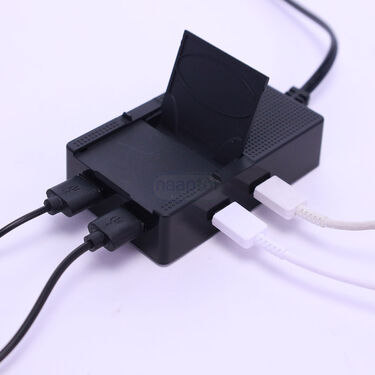4 Port Ultra Fast Mobile Charger With Inbuilt Stand (FMC)