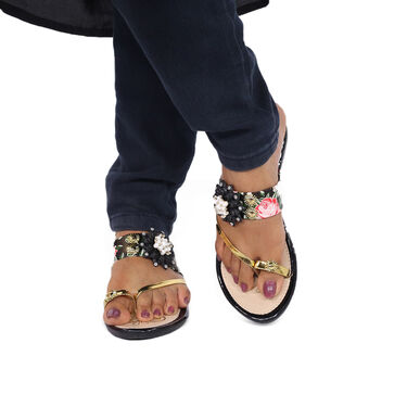 Pack of 2 Designer Ladies Sandals + Free Sunglasses + Aluminium Wallet (LSW8)